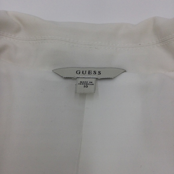 GUESS | Ivory blazer, with gold hardware SZ 10 - Picture 6 of 6
